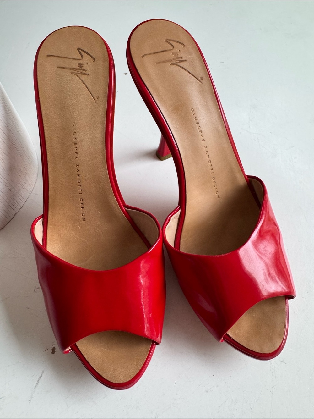 Giuseppe Zanotti Design Red Patent Leather Peep-Toe Mules – Size 38.5 - Picture 7 of 12